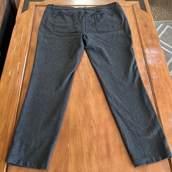 Athleta Pants Size 14P - Picture 6 of 11